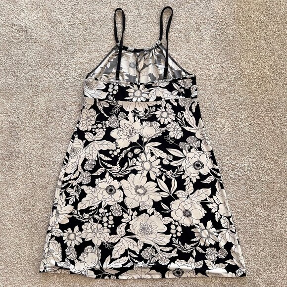 Y2K Black & White Floral Babydoll Dreess with Halter Neckline & Defined Waist M - Picture 6 of 8
